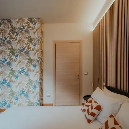 Loft - 3 Min Walk To Bernina Express דירה
